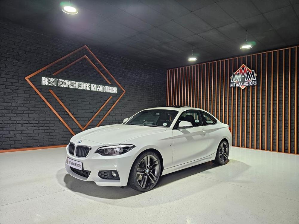 BMW 220i Coupe M Sport Auto, image 1