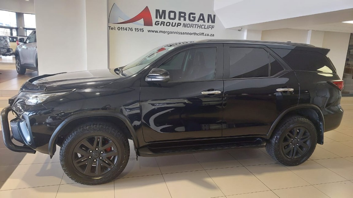 TOYOTA FORTUNER 2.8GD-6 R/B A/T, image 2