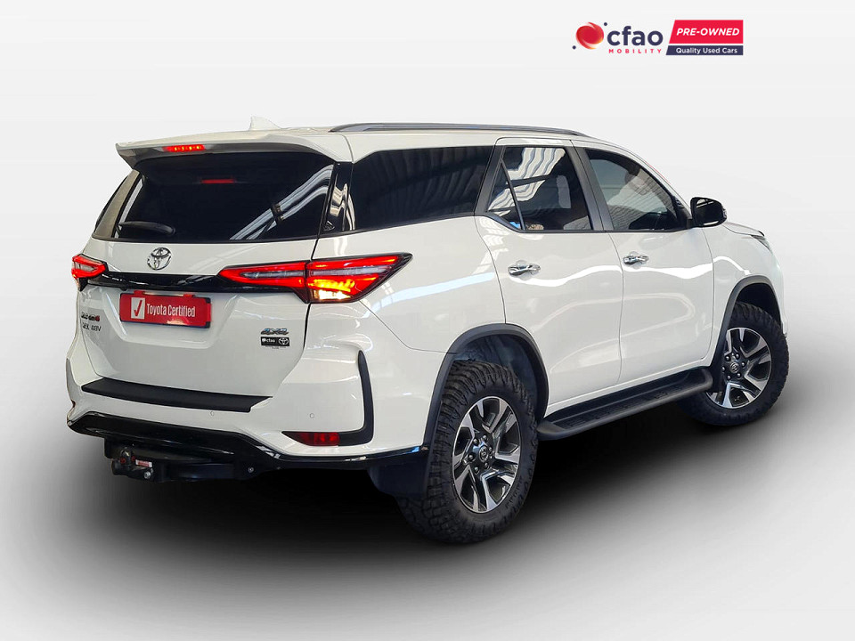 TOYOTA FORTUNER 2.8 GD-6 4X4 VX AT (MHEV), image 2