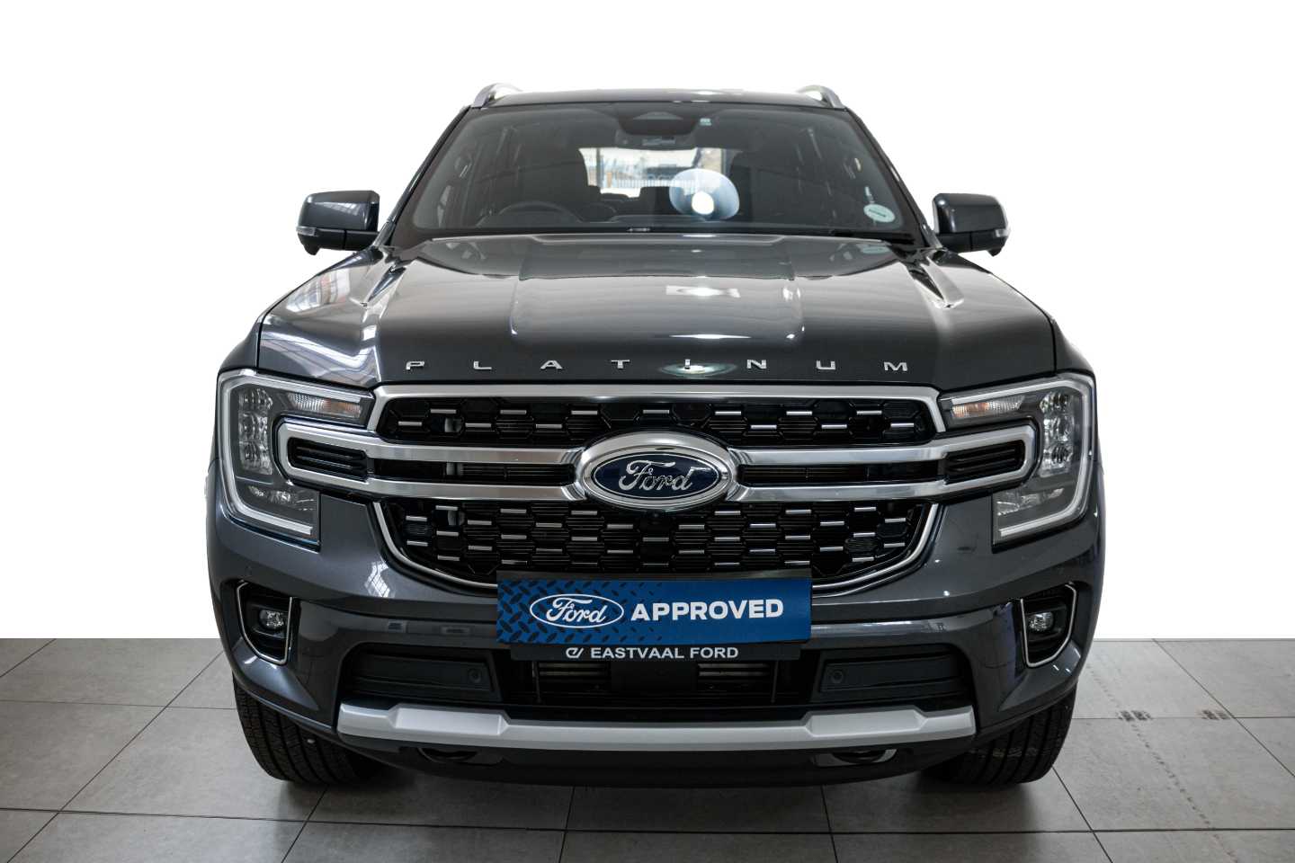 FORD EVEREST 3.0D V6 PLATINUM AWD A/T, image 2