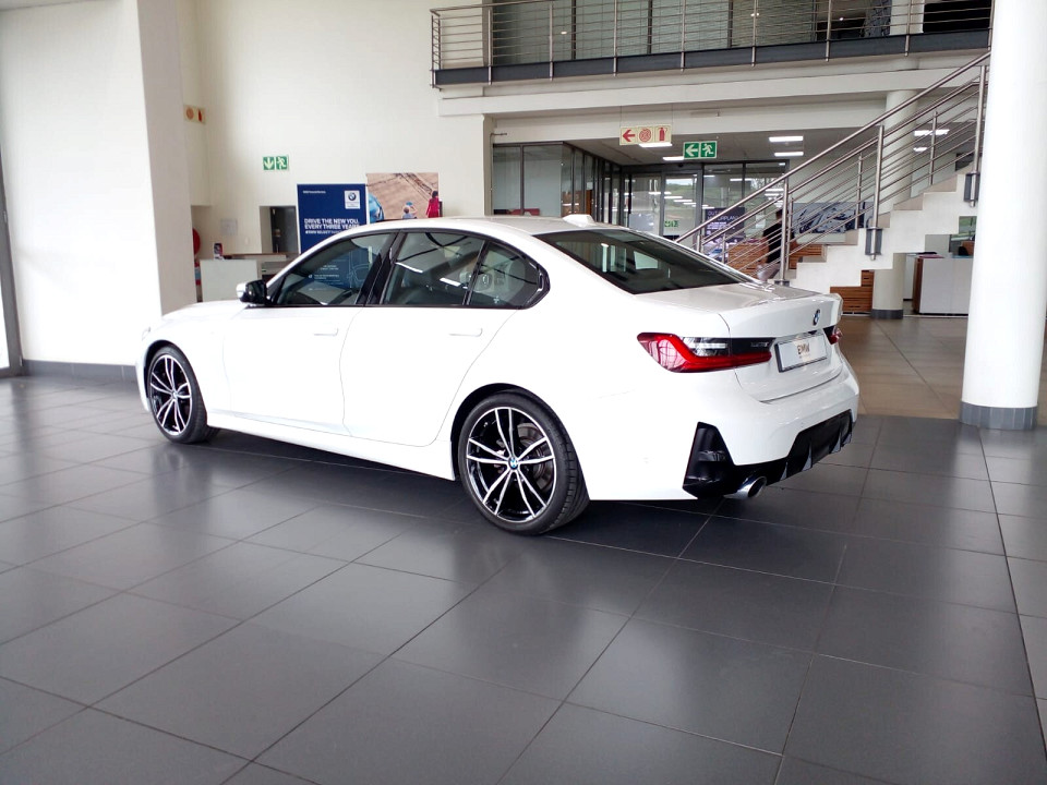 BMW 320i M SPORT A/T (G20) , image 2