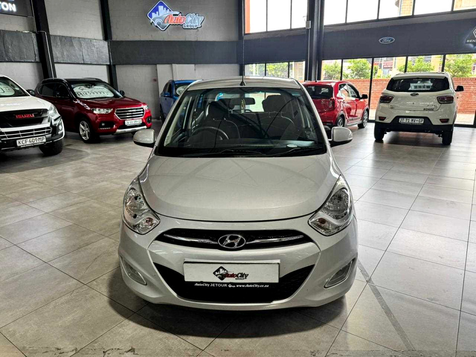 Hyundai i10 1.1 Motion auto, image 2