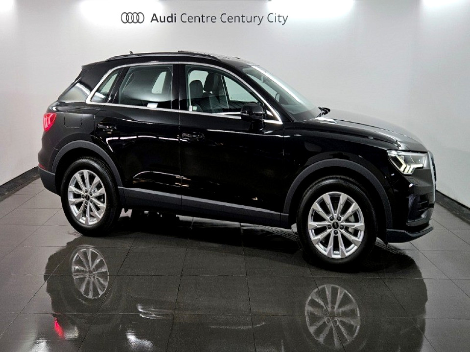 AUDI Q3 35 TFSI S TRONIC URBAN EDITION, image 2