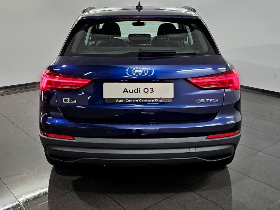 AUDI Q3 35 TFSI S TRONIC URBAN EDITION, image 2