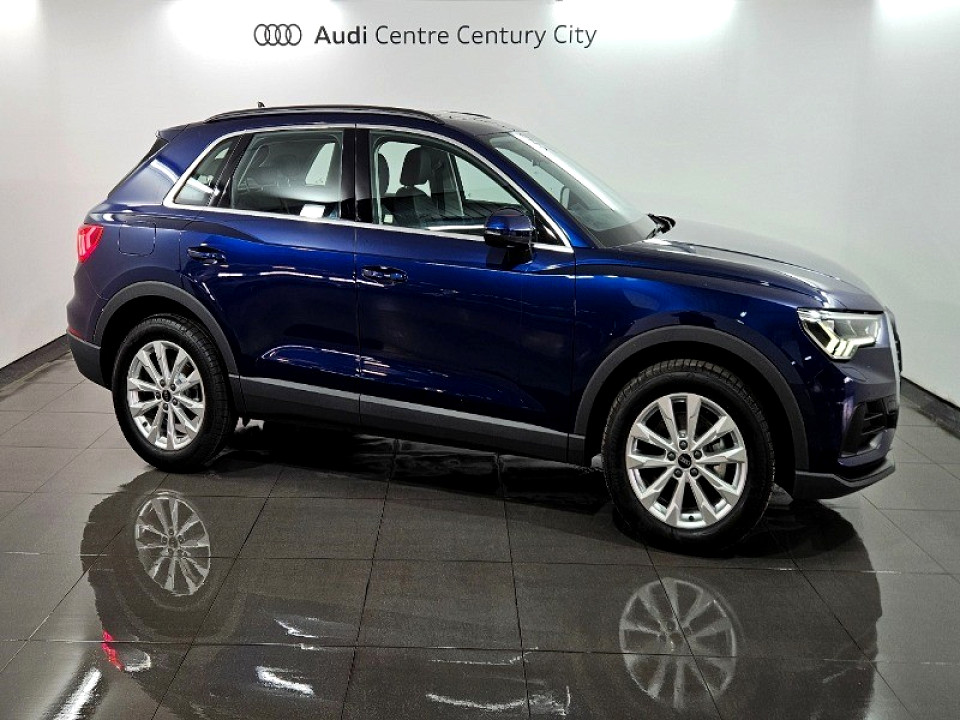 AUDI Q3 35 TFSI S TRONIC URBAN EDITION, image 2