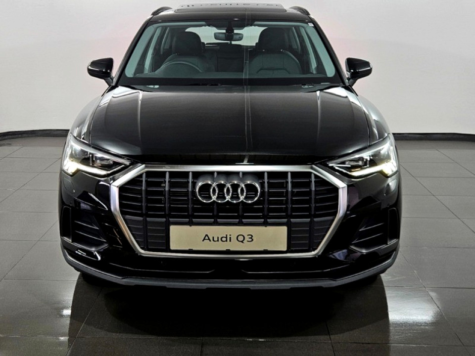 AUDI Q3 35 TFSI S TRONIC URBAN EDITION, image 2