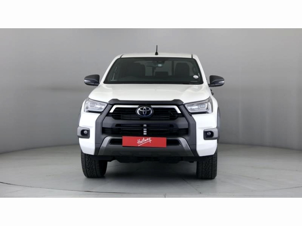 TOYOTA HILUX 2.8 GD-6 RB LEGEND RS 4X4 A/T P/U D/C, image 2