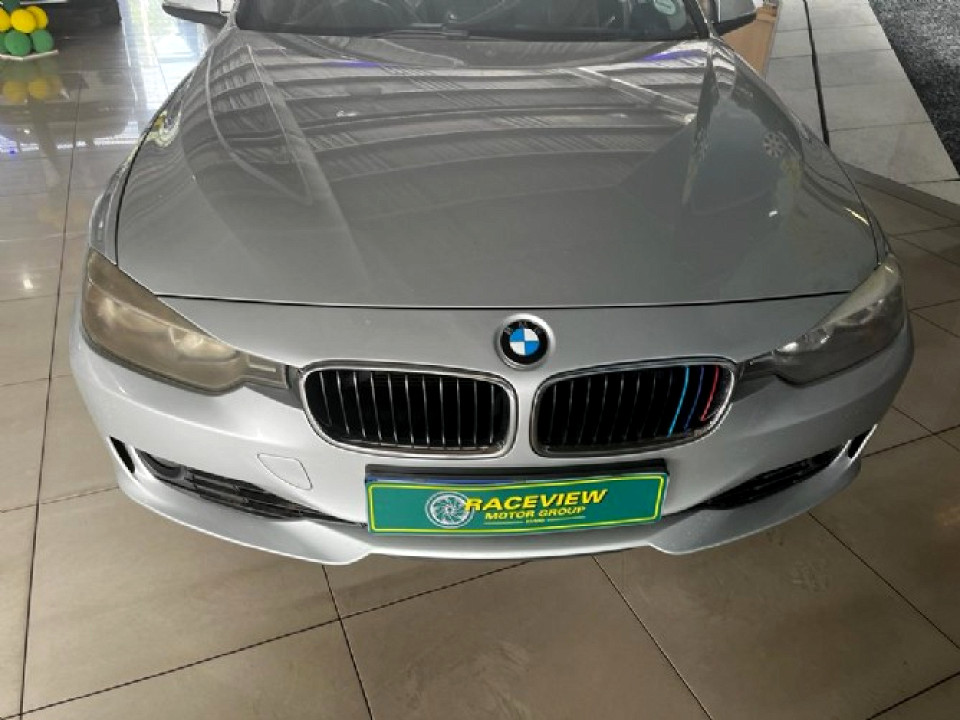 BMW 320i A/T (F30), image 2