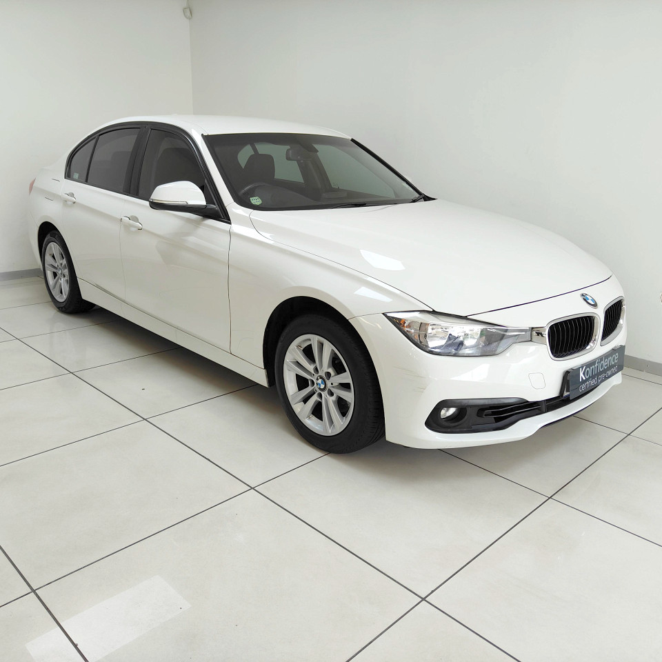 BMW 320i A/T (F30), image 1