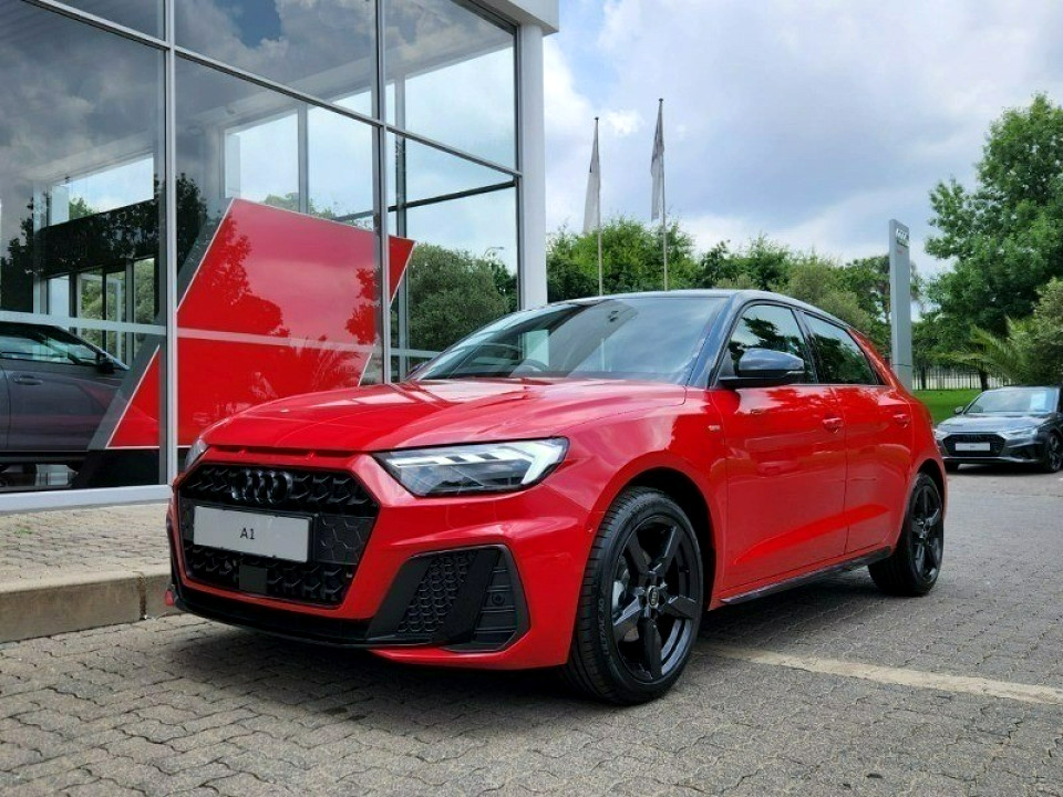 AUDI A1 SPORTBACK 30 TFSI BLACK EDITION S-TRONIC, image 1