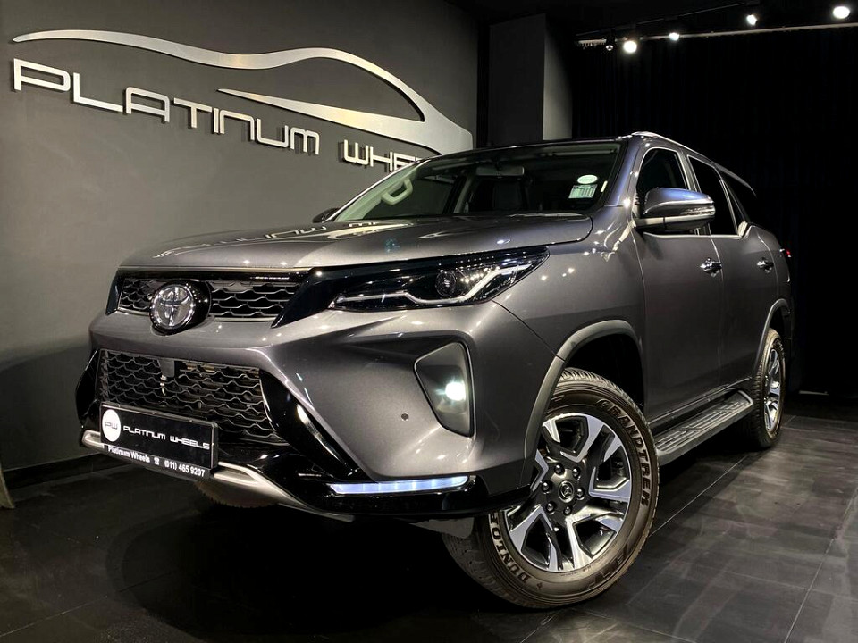 TOYOTA FORTUNER 2.4GD-6 4X4 A/T, image 1