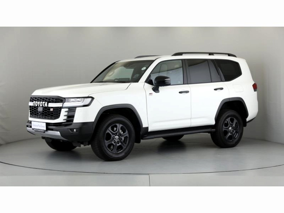 TOYOTA LANDCRUISER 300 V6 3.3D GR-S, image 2