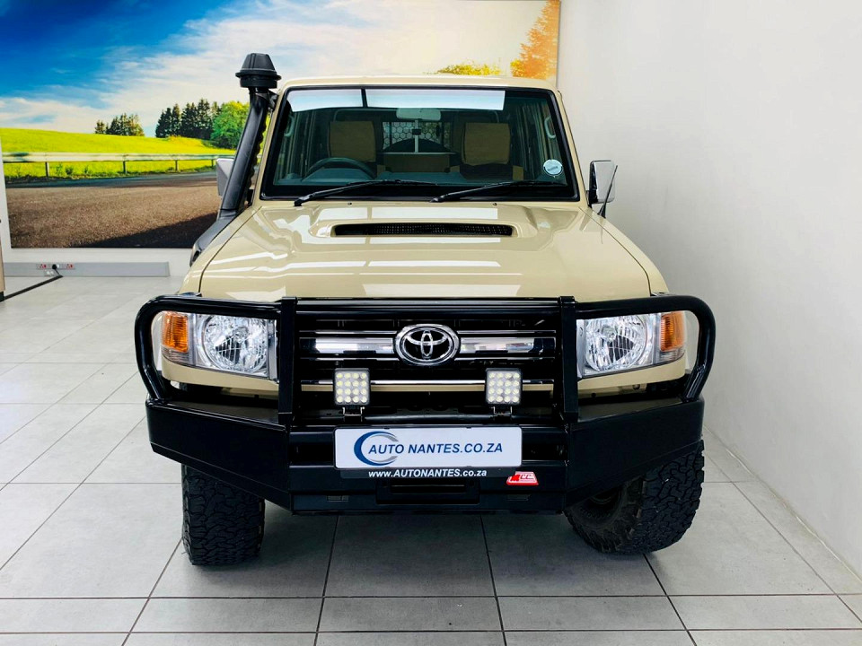 Toyota Land Cruiser 79 4.5D V8 P/U D/C, image 2