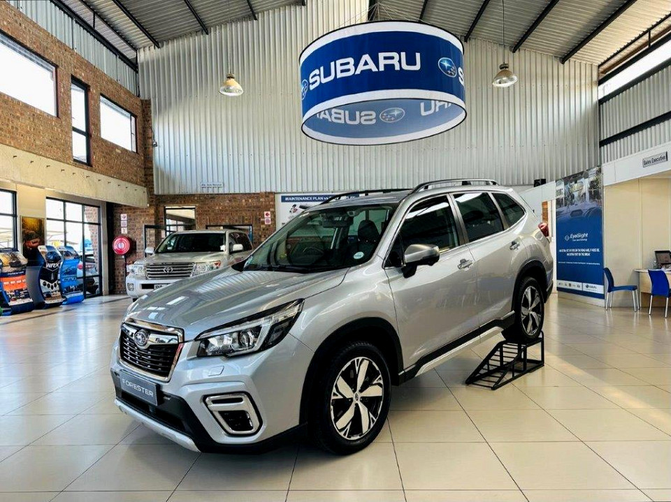 SUBARU FORESTER 2.5i S ES CVT, image 2