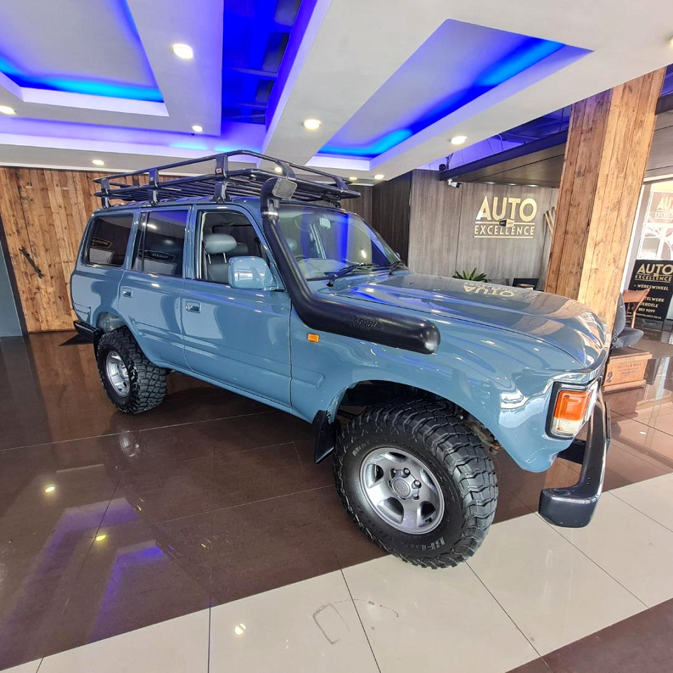 TOYOTA LAND CRUISER S/W P GX, image 1