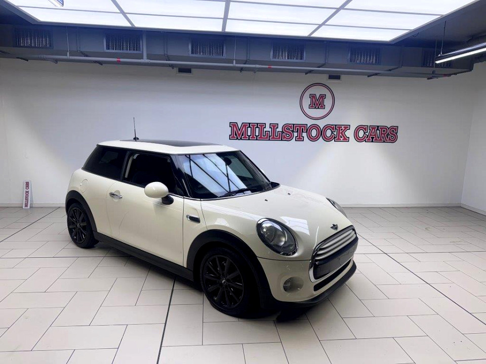 MINI Cooper Hatch 3-door auto, image 1