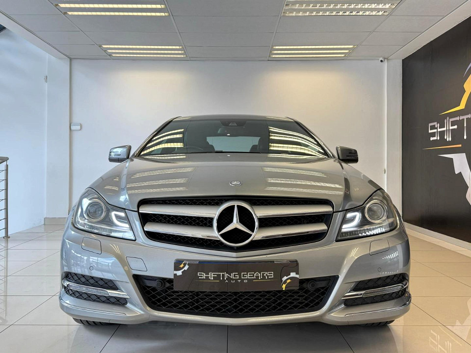 Mercedes-Benz C180 BlueEfficiency coupe auto, image 2