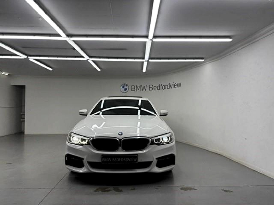 BMW 520d M SPORT A/T (G30), image 2