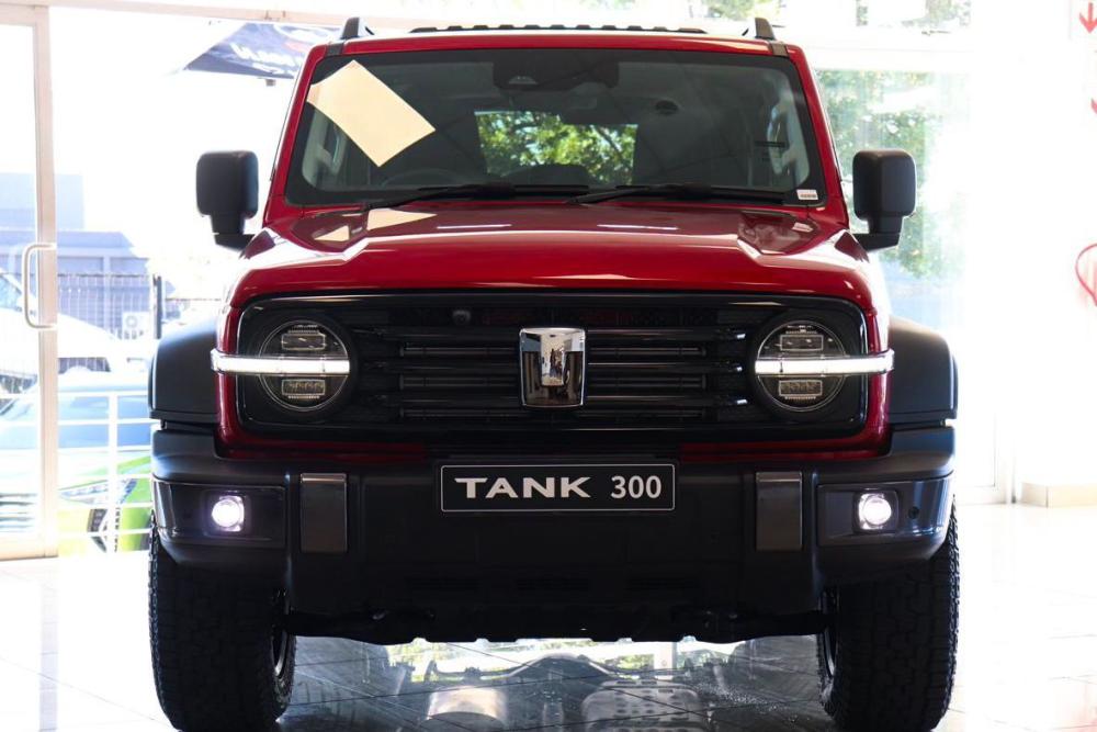 GWM Tank 300 2.0T 8AT 4X4 Super Luxury, image 2