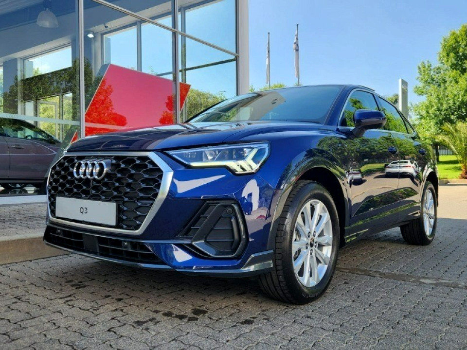 AUDI Q3 SPORTBACK 35 TFSI STRONIC URBAN EDITION, image 1