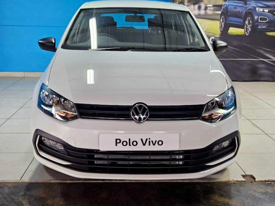 VOLKSWAGEN POLO VIVO 1.4 (5DR), image 2