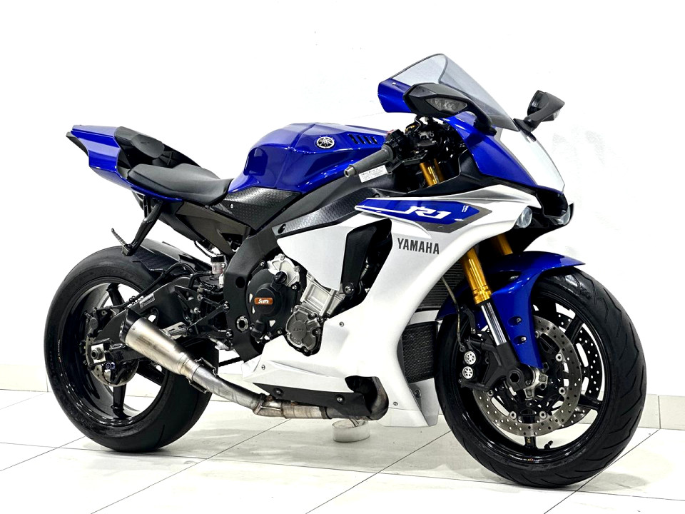 YAMAHA R1  - BST Carbon Fibre Wheels, image 1