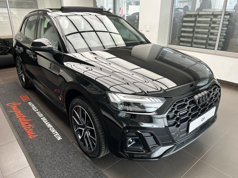 Audi Q5 Black Edition 40 TDI quattro S tronic, image 2