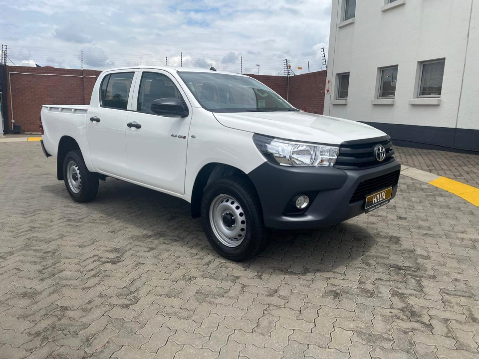 TOYOTA HILUX 2.4 GD-6 RB SR P/U D/C, image 1