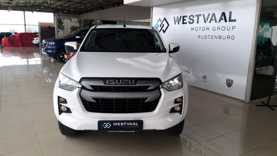 ISUZU D-MAX 1.9 Ddi LS 4X4 A/T D/C P/U, image 2