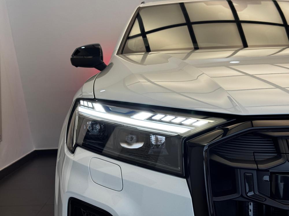 Audi SQ7 Black Edition TFSI quattro tiptronic, image 2