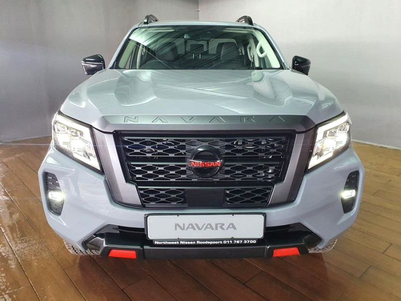 NISSAN NAVARA 2.5DDTi PRO-2X A/T D/C P/U, image 2