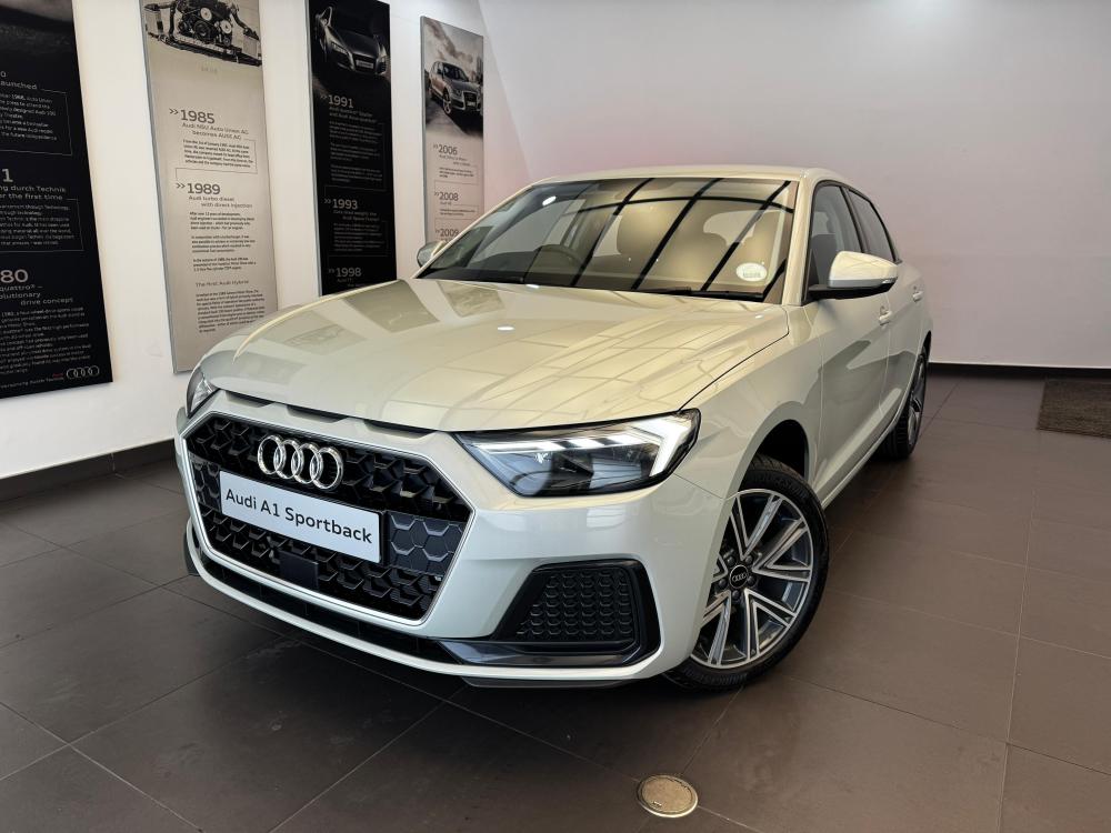 Audi A1 Sportback Sportback Advanced 30 TFSI S tronic, image 1