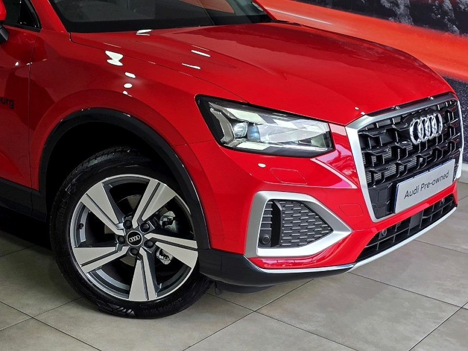 AUDI Q2 35 TFSI URBAN EDITION TIP, image 2