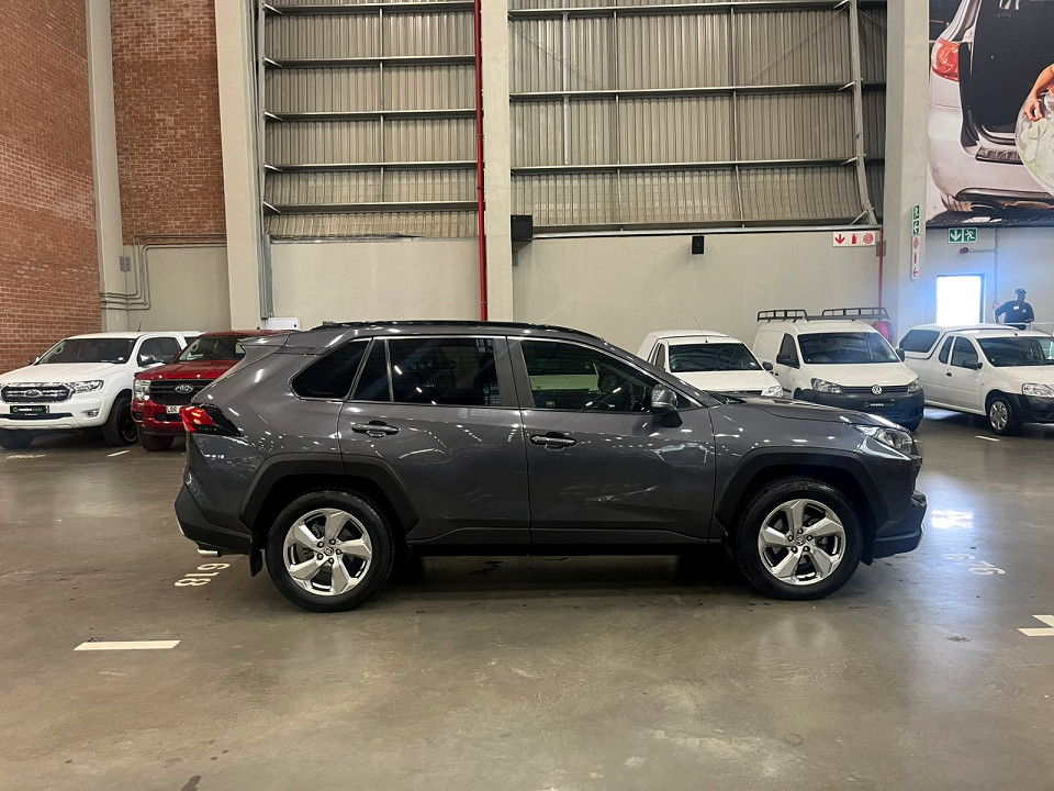 Toyota RAV4 2.0 GX-R-CVT AWD, image 2