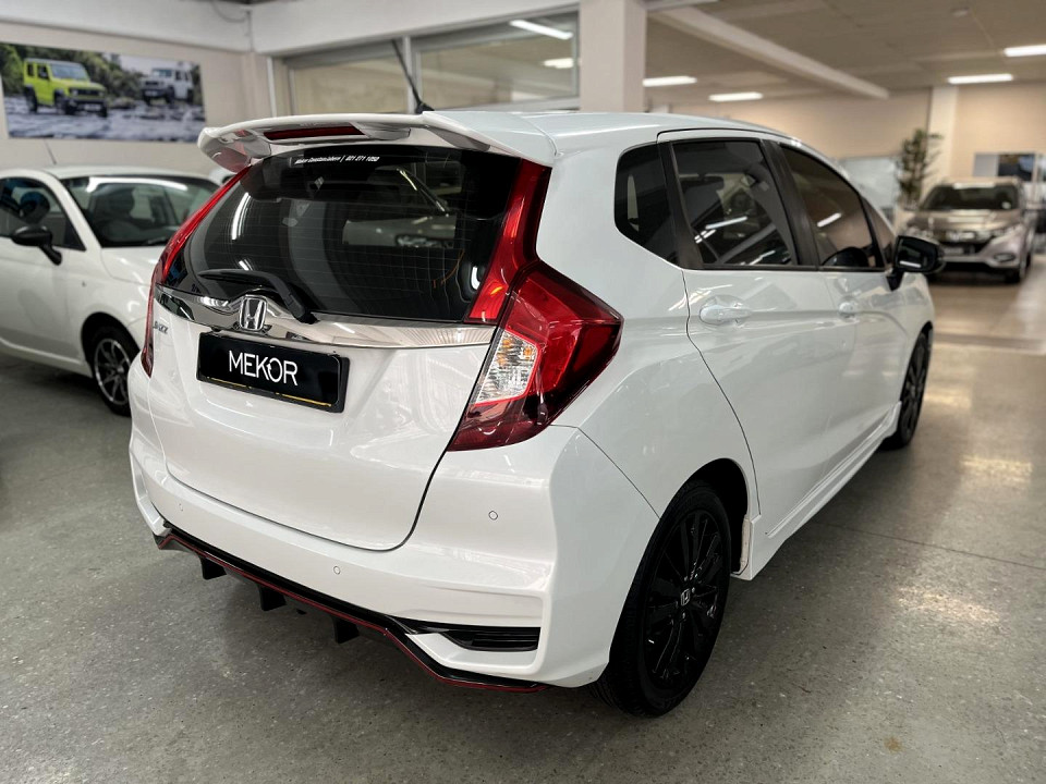 HONDA JAZZ 1.5 SPORT CVT, image 2