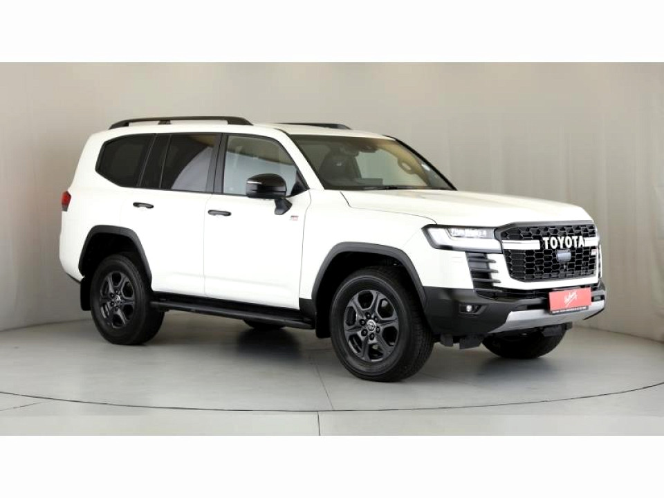 TOYOTA LANDCRUISER 300 V6 3.3D GR-S, image 1