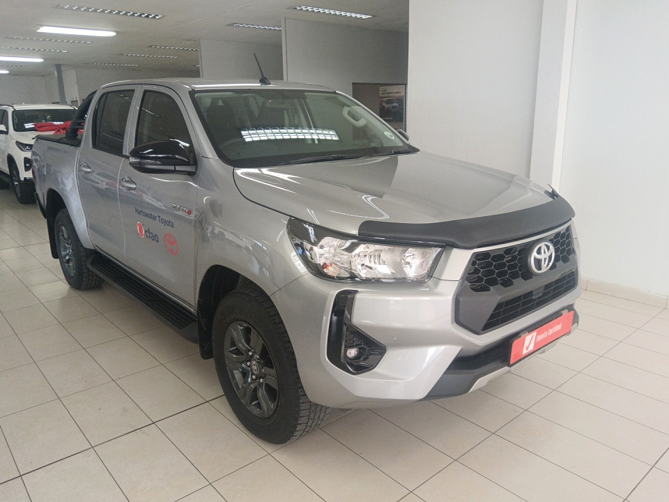 Toyota Hilux Double Cab 2.4GD6 RB Raider MT, image 1