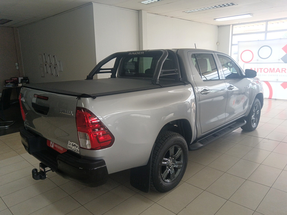 Toyota Hilux Double Cab 2.4GD6 RB Raider MT, image 2