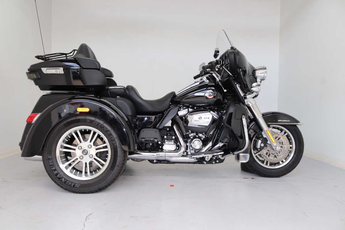 HARLEY DAVIDSON TRI GLIDE ULTRA 114, image 1