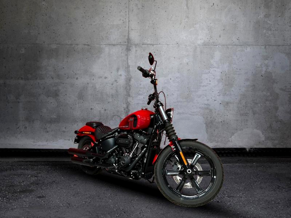 HARLEY DAVIDSON STREET BOB 114, image 2