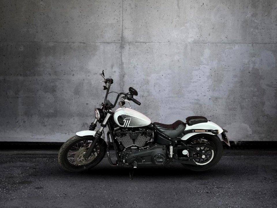 HARLEY DAVIDSON STREET BOB 114, image 2