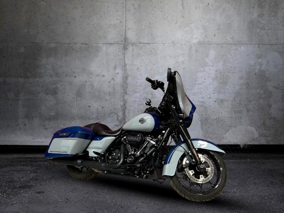 HARLEY DAVIDSON STREET GLIDE SPECIAL 114, image 2