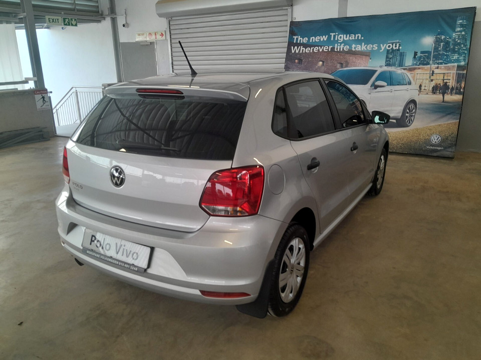 VOLKSWAGEN POLO VIVO 1.4 TRENDLINE (5DR), image 2