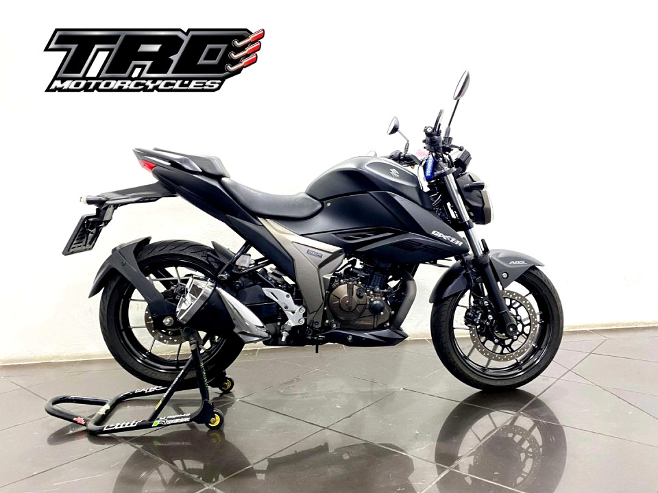 SUZUKI GIXXER 250, image 1