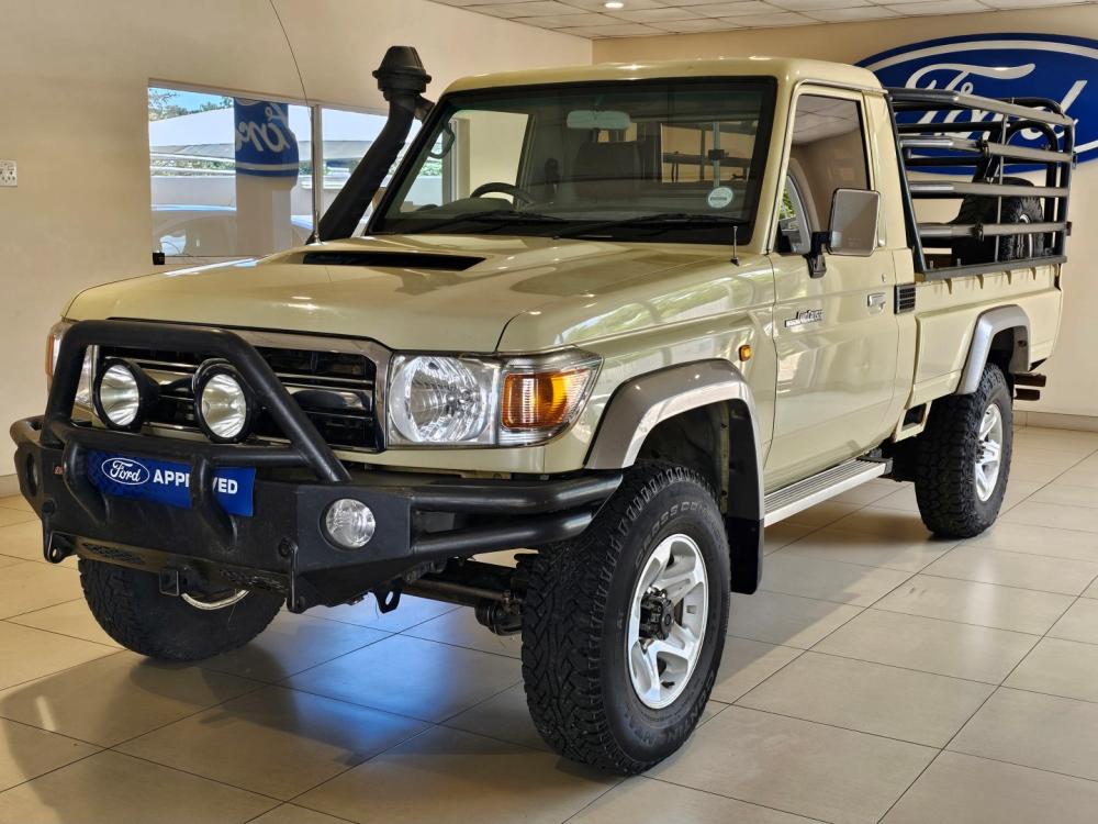 Toyota Land Cruiser 79 4.5D V8 P/U S/C, image 1