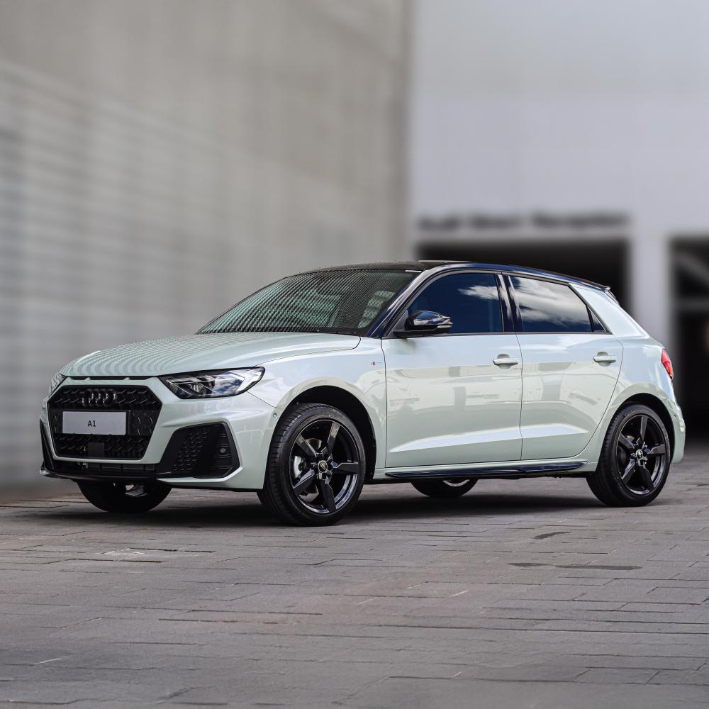 Audi A1 Sportback Black Edition 30 TFSI S tronic, image 2