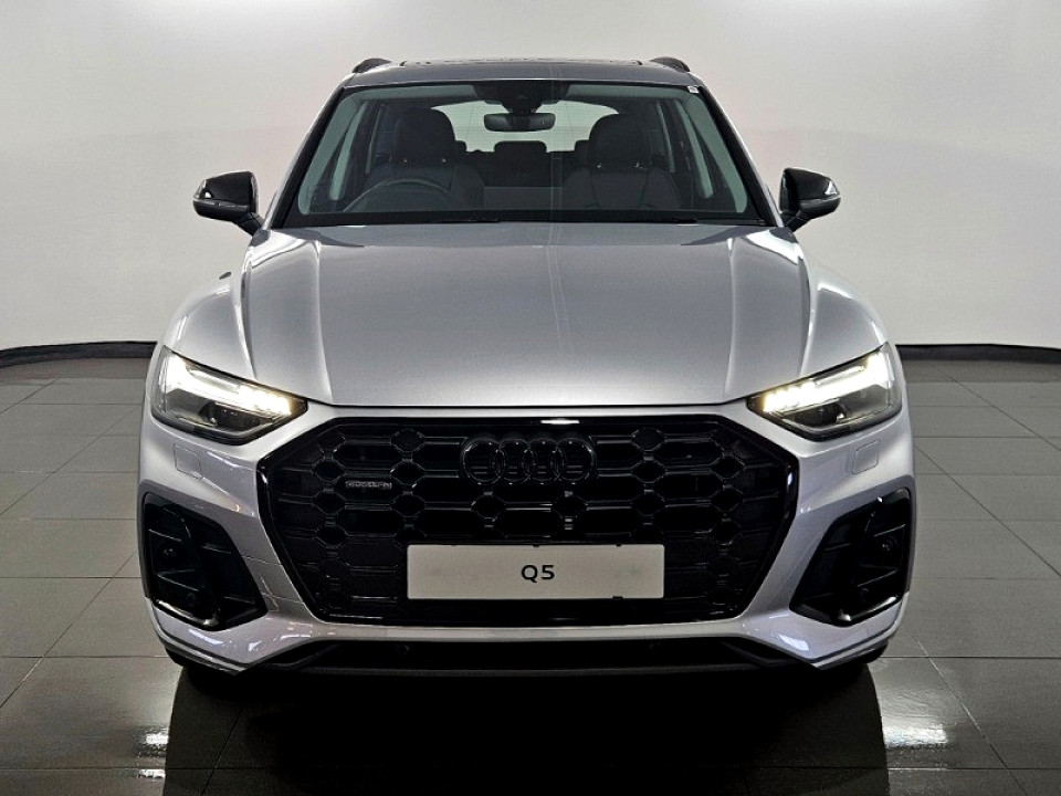 AUDI Q5 40 TDI QUATTRO STRONIC BLACK EDITION, image 2