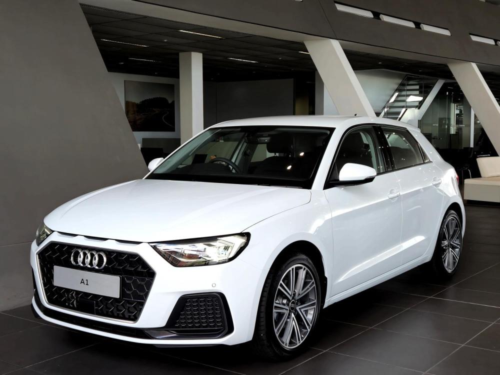 Audi A1 Sportback Sportback Advanced 30 TFSI S tronic, image 1