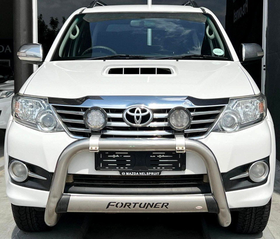 TOYOTA FORTUNER 2.5D-4D RB A/T, image 2