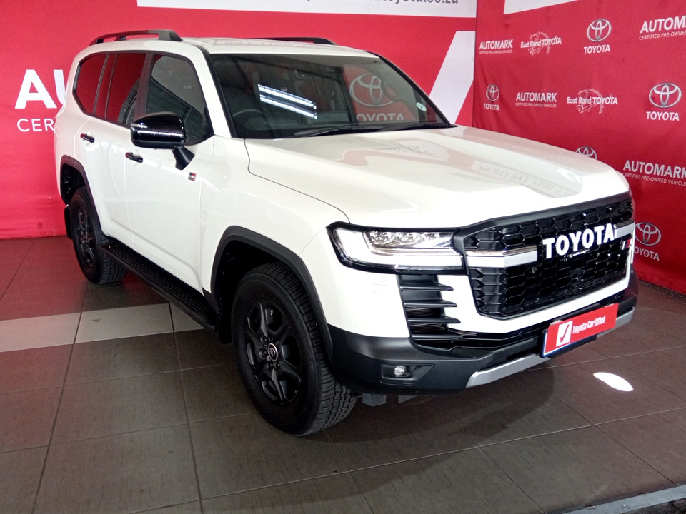 TOYOTA LANDCRUISER 300 V6 3.3D GR-S, image 1